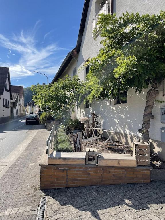 Modern Holiday Apartment In The Heart Of Klingenmünster 外观 照片